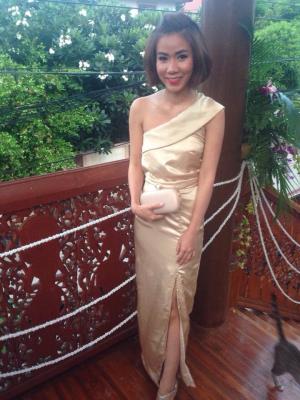 ชุดราตรี เช่าที่แบมบี้ เวดดิ้ง ห้วยขวาง